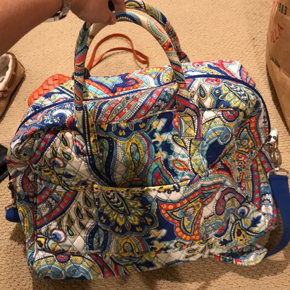 vera bradley overnighter